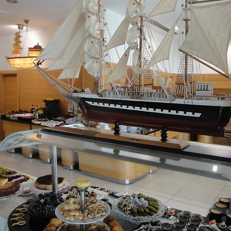 Lale Hotel Сапанча Ресторан фото