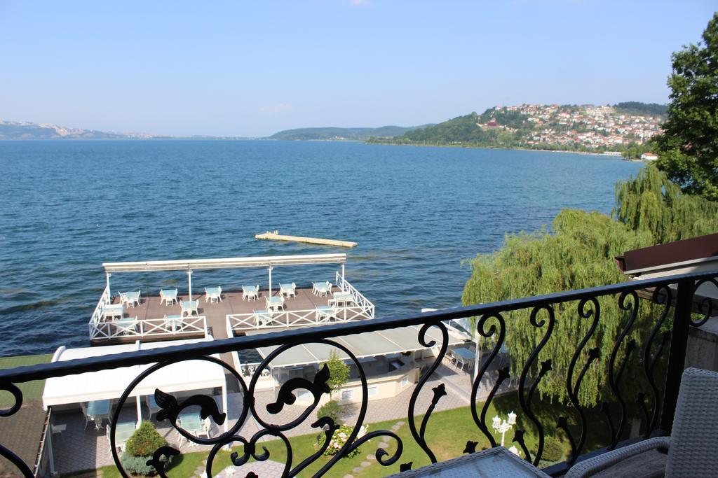 Lale Hotel Сапанча Экстерьер фото